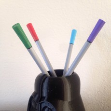 Picture of print of Darth Vader Pen Cup