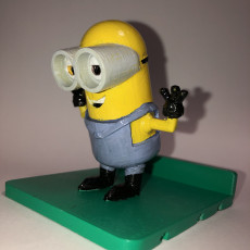 Picture of print of Minion Phone Holder