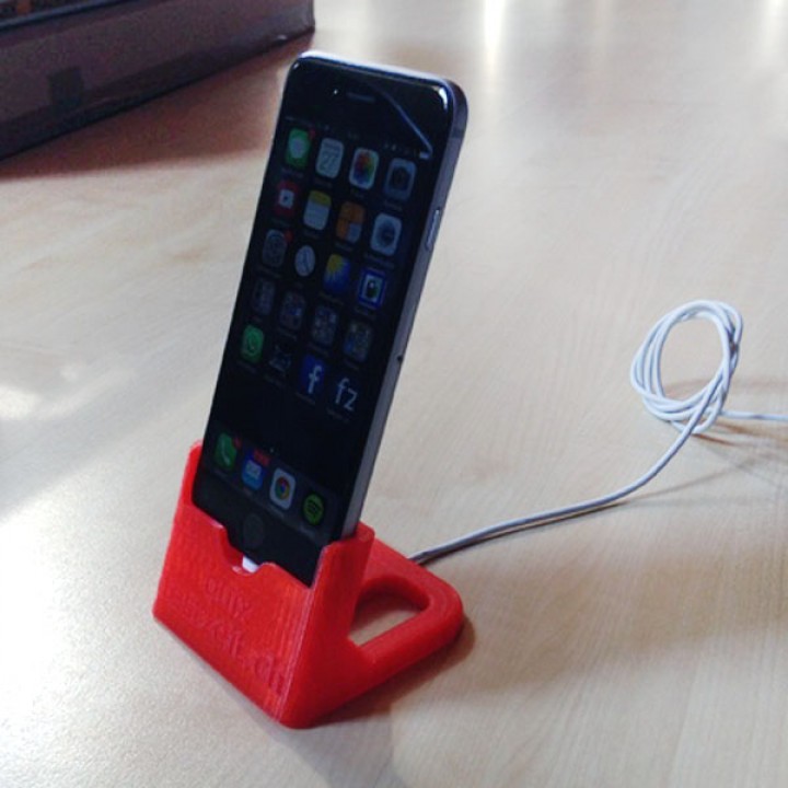 iPhone 6 Dock Stand