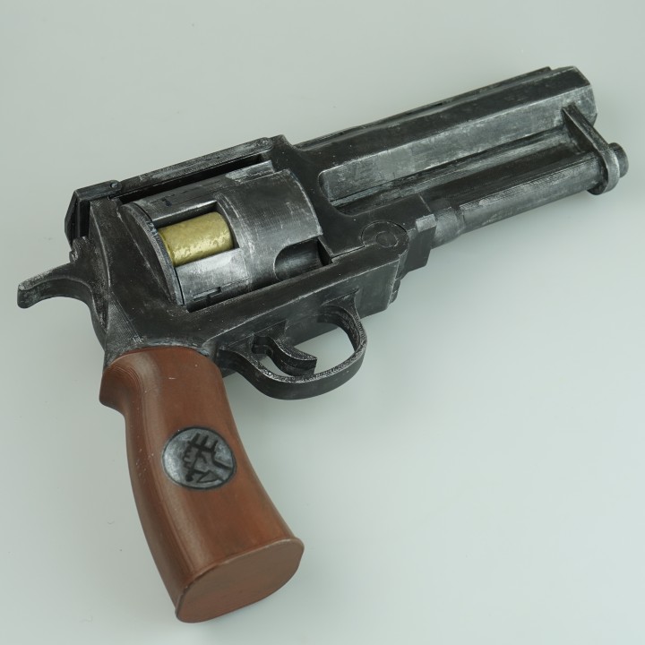 Hellboy's Handgun - Good Samaritan
