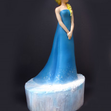 Picture of print of Elsa from Disney's Frozen This print has been uploaded by Loic Riou