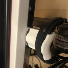 Picture of print of Curved headphone mount for multiple headphones