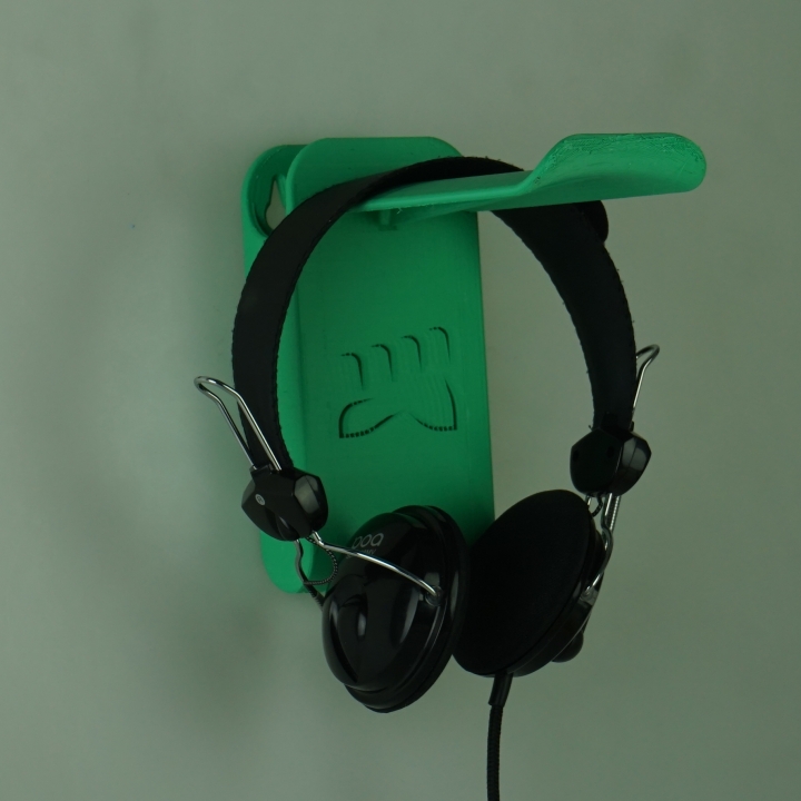 SilverStone Headphone Stand Design Contest "foldable"