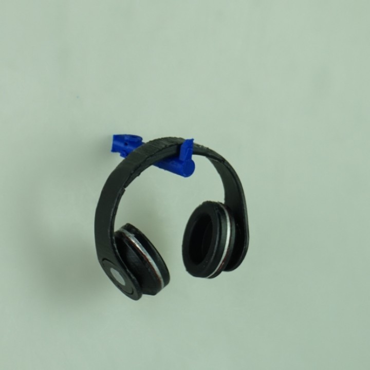 Adjustable Wall mounted headphone stand image