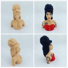 Picture of print of Amy Winehouse Bust