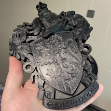 Picture of print of Gryffindor Coat of Arms Wall/Desk Display - Harry Potter Questa stampa è stata caricata da Chris W