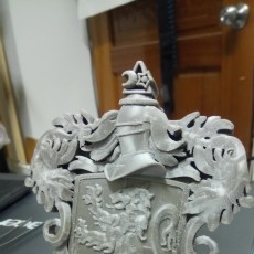 Picture of print of Gryffindor Coat of Arms Wall/Desk Display - Harry Potter Questa stampa è stata caricata da 賴建舜