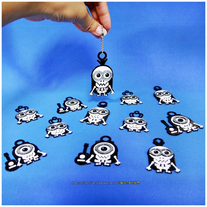 Minions Keychain / Magnets - Skull / Skeleton Version