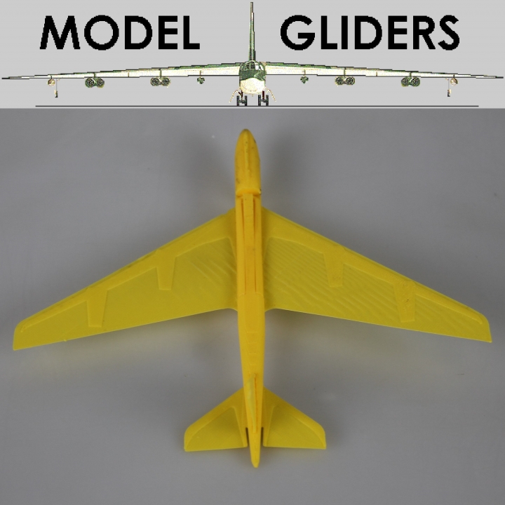 B52 Flying Glider Powered by an Elastic Band