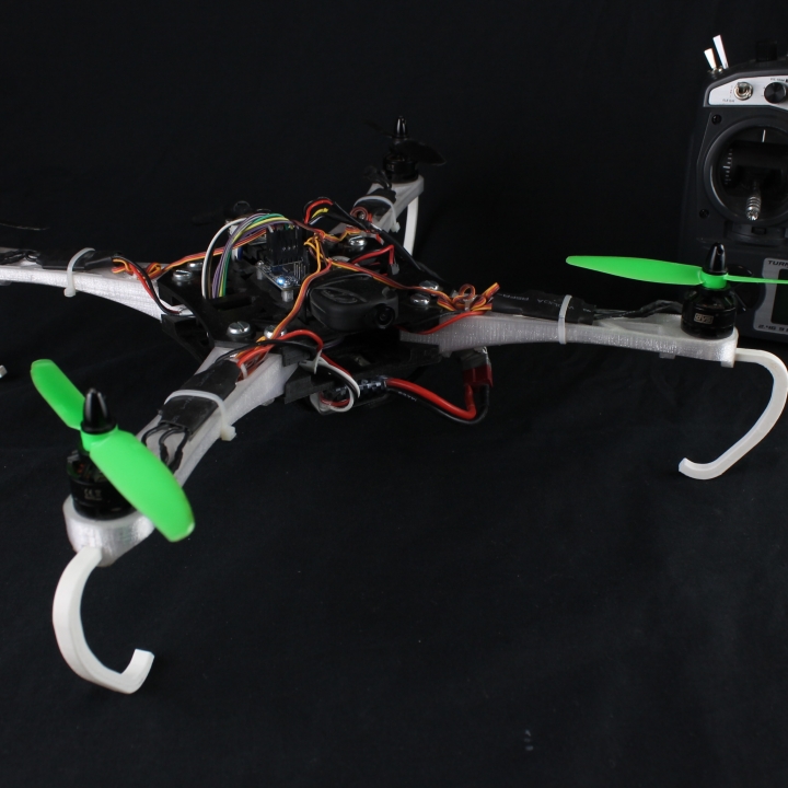 Drone quadcopter FPV indestructible