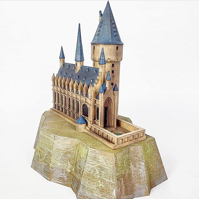 Hogwarts Castle lamp