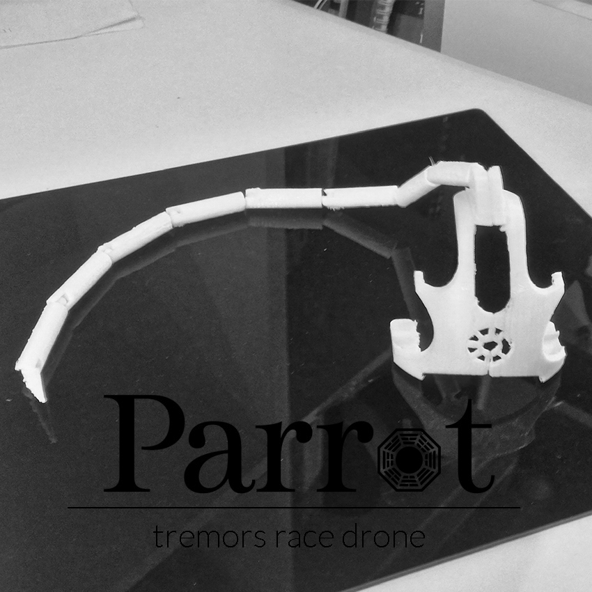 PARROT - TREMORS RACE DRONE