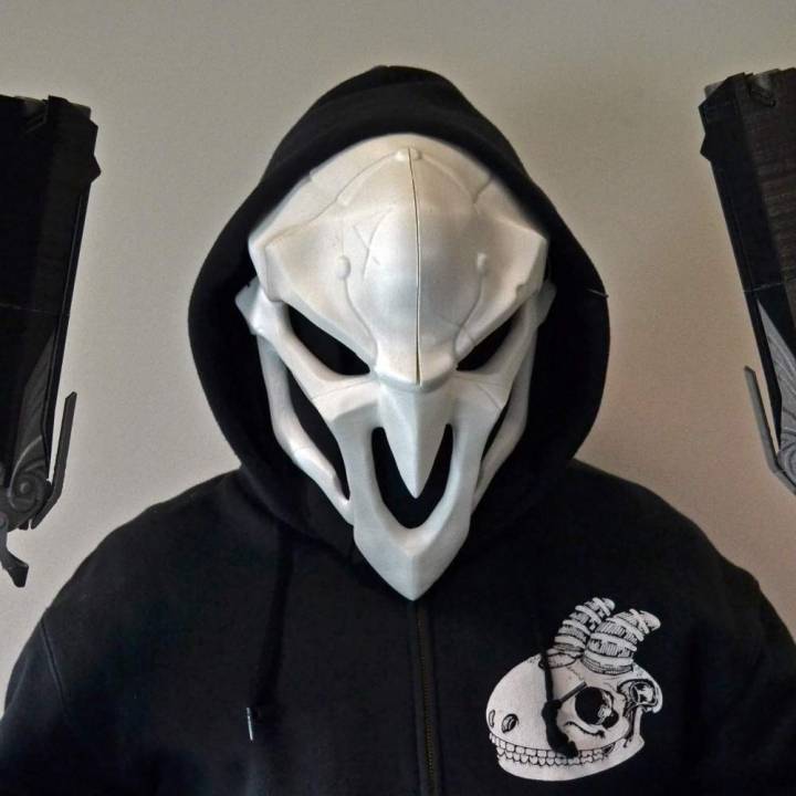 Weven gevaarlijk Plagen 3D Printable OverWatch's Reaper Mask! by Ricardo Salomao