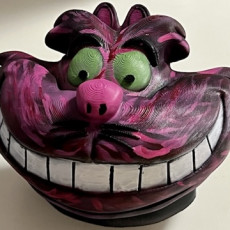 Picture of print of Cheshire Cat - hitch cover