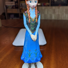 Picture of print of Anna from 2013 Frozen