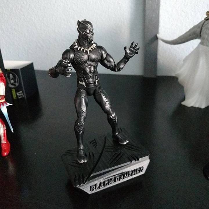 3D Printable Black Panther Display Stand for Marvel