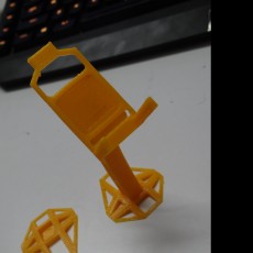 Picture of print of 4 Part Dualshock Support