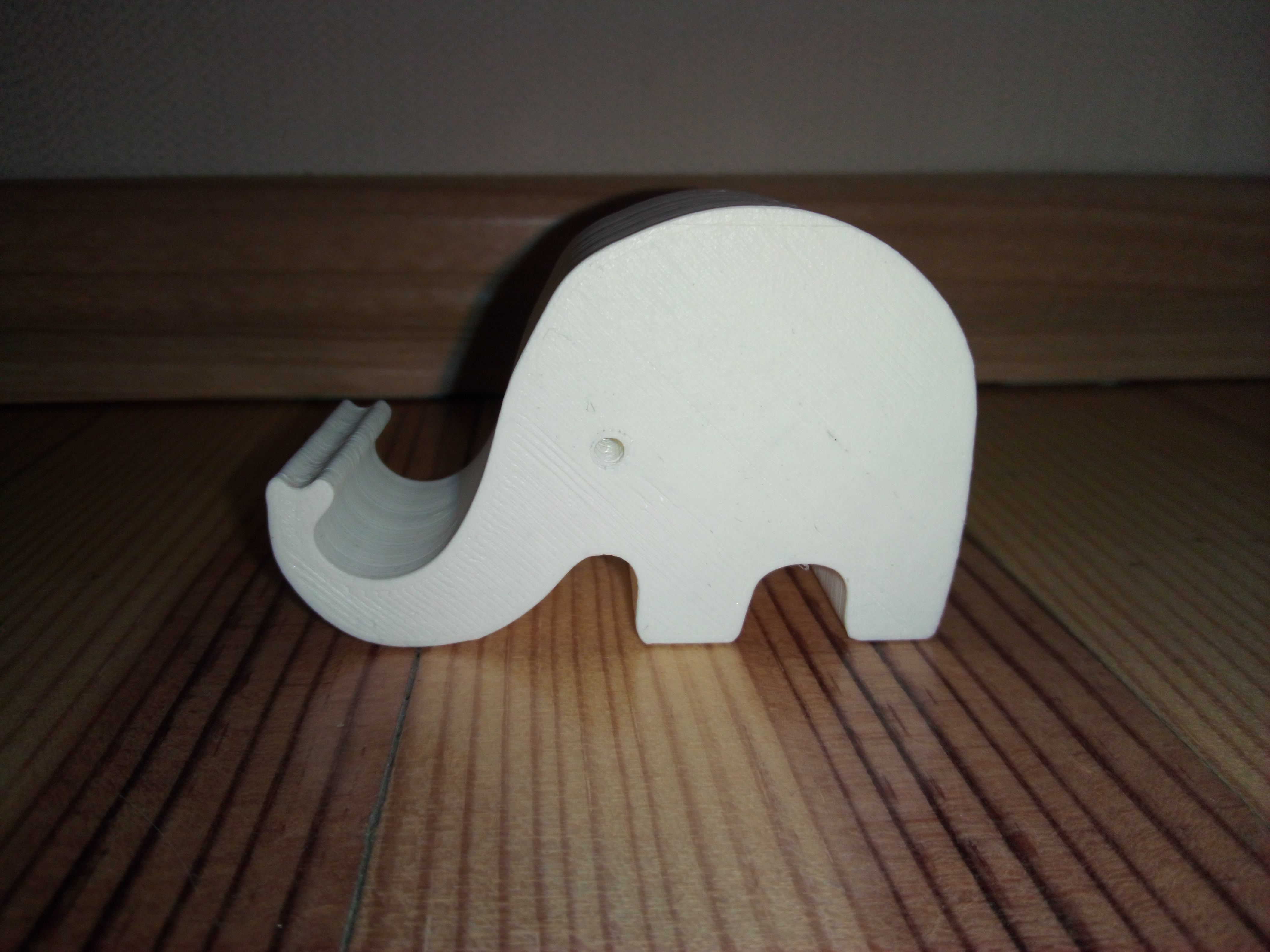 Phone holder elephant
