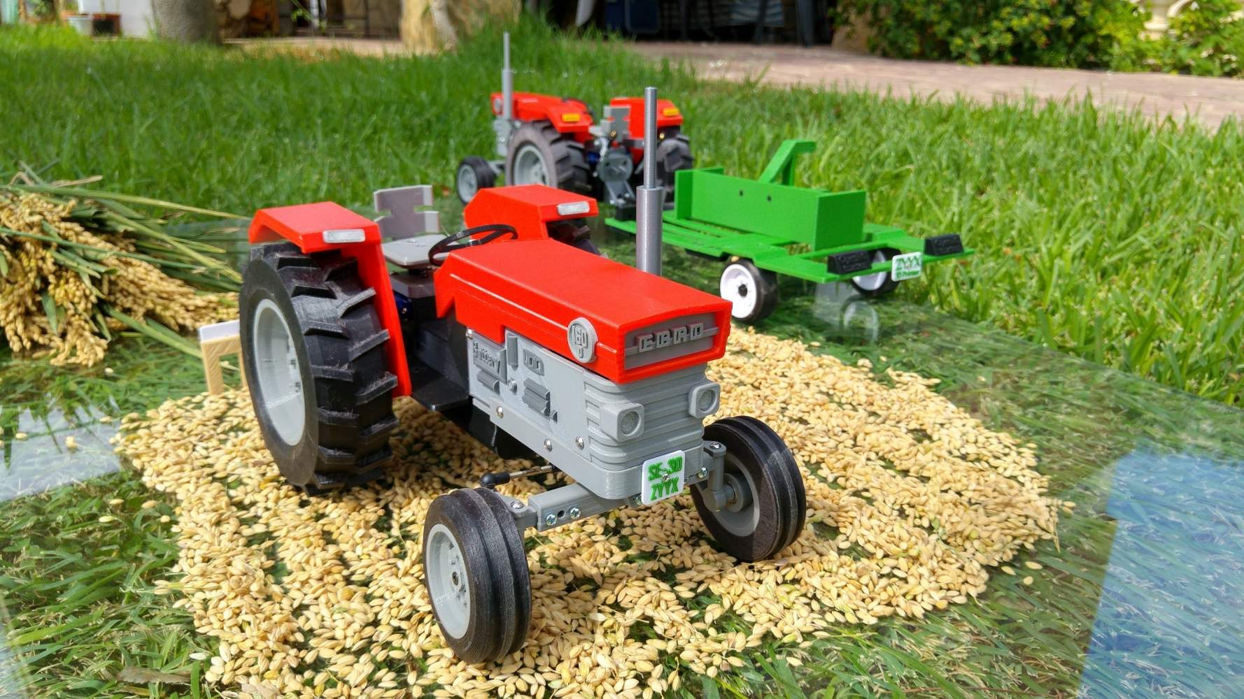 1000x1000 openrc tractor release rice close