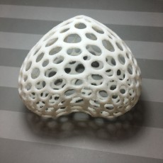 Picture of print of Heart - Voronoi Style