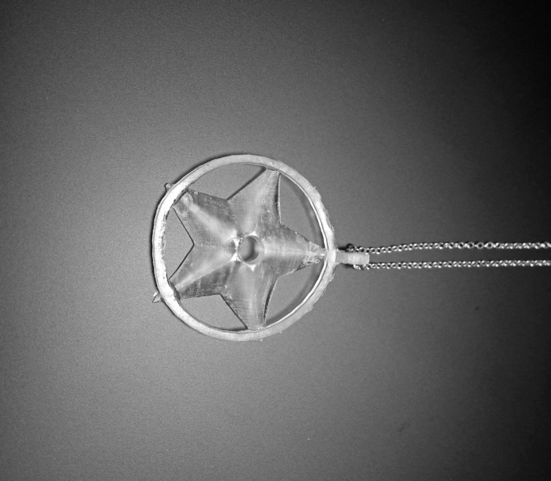 star necklace image