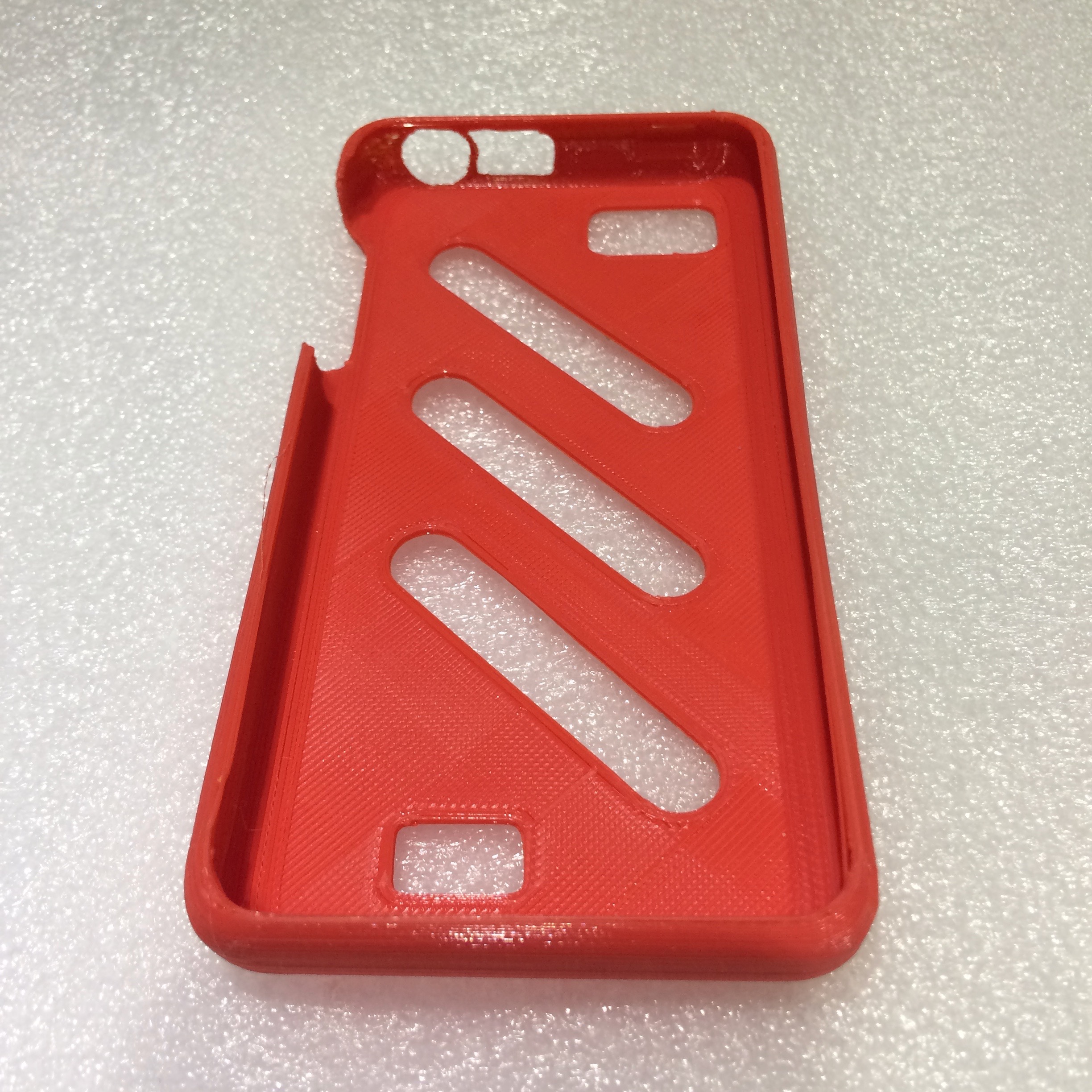 Fairphone Case #4: Stripes Cutout