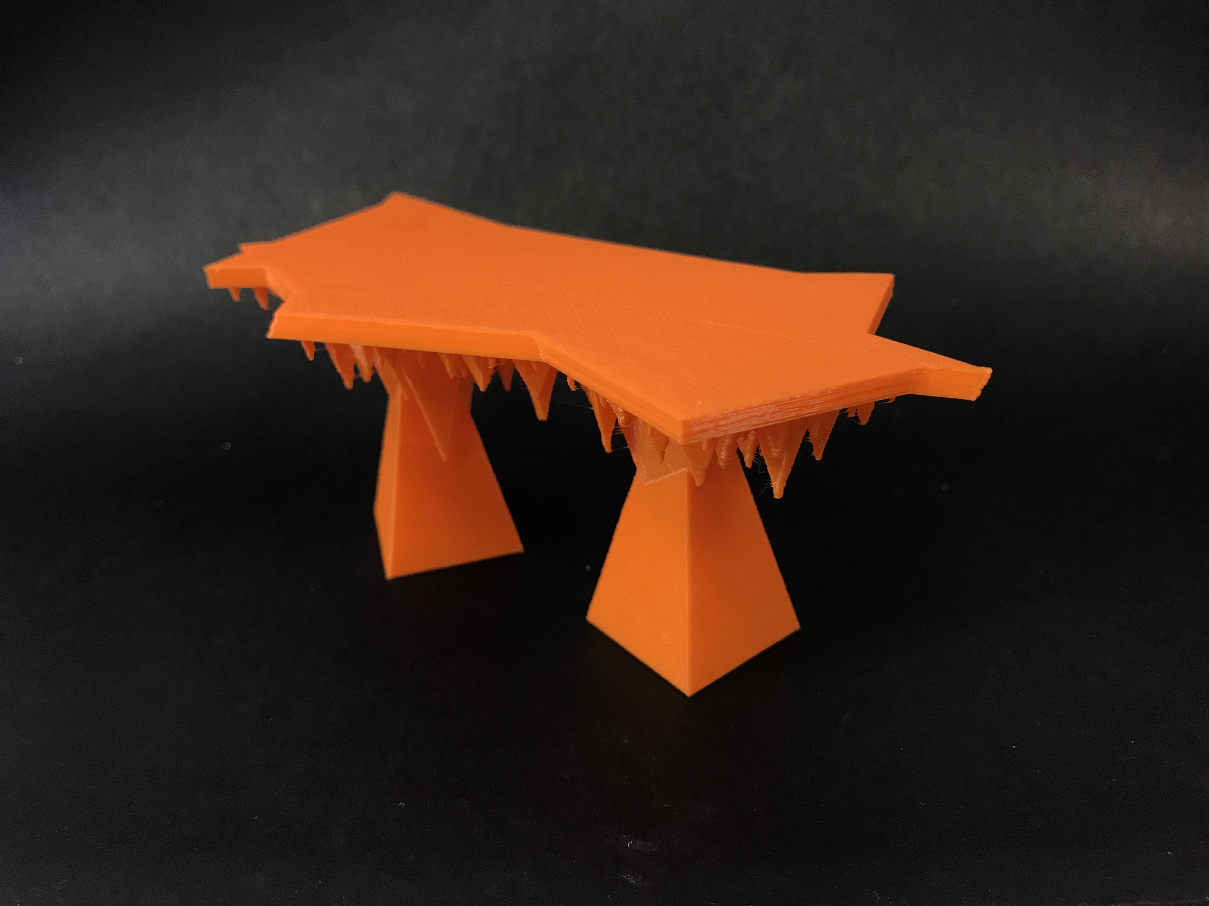Icicle table TinkerCAD