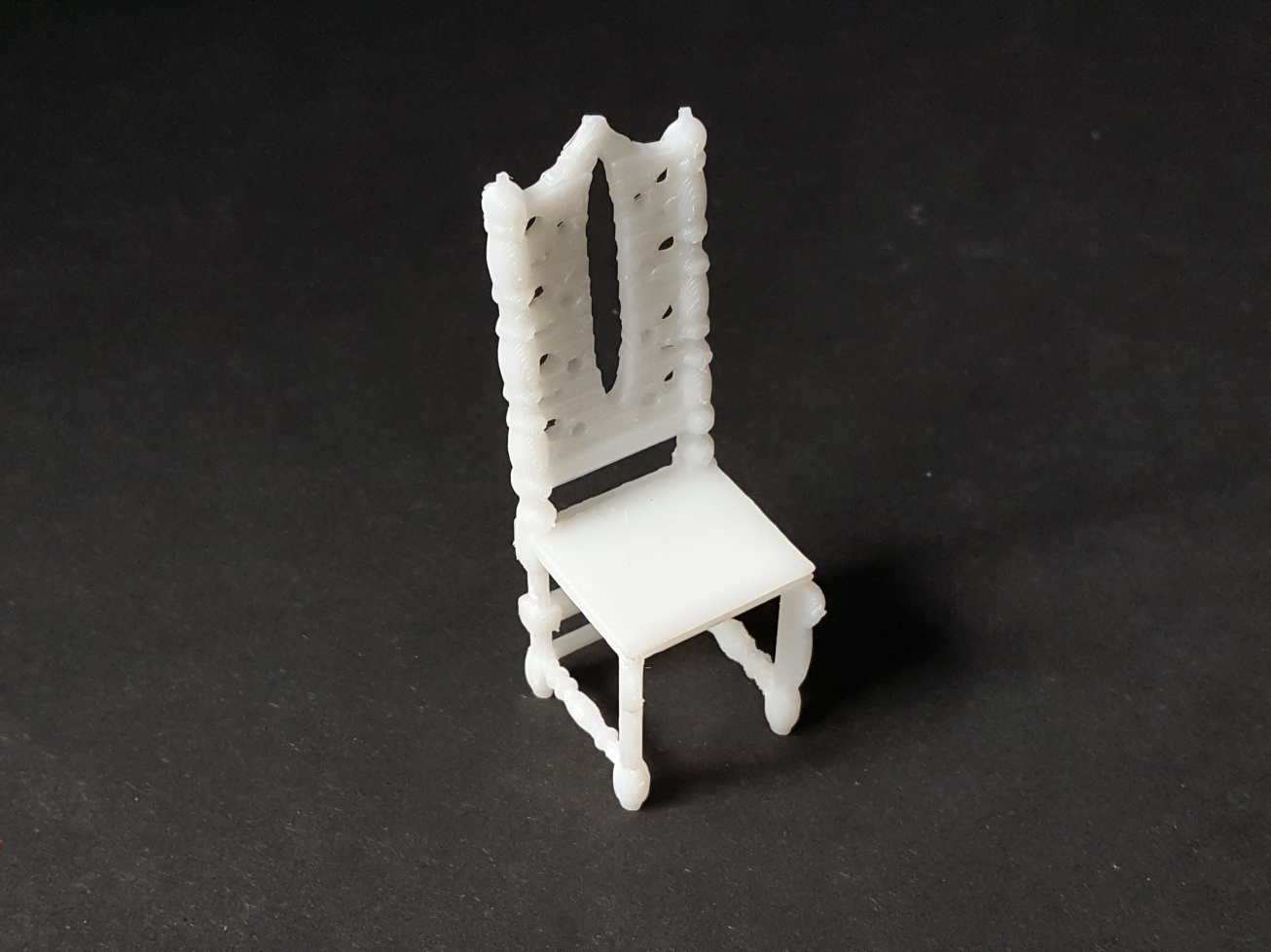 Antique Chair - TinkerCAD