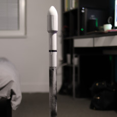 Picture of print of SpaceX Falcon 9 Model Kit