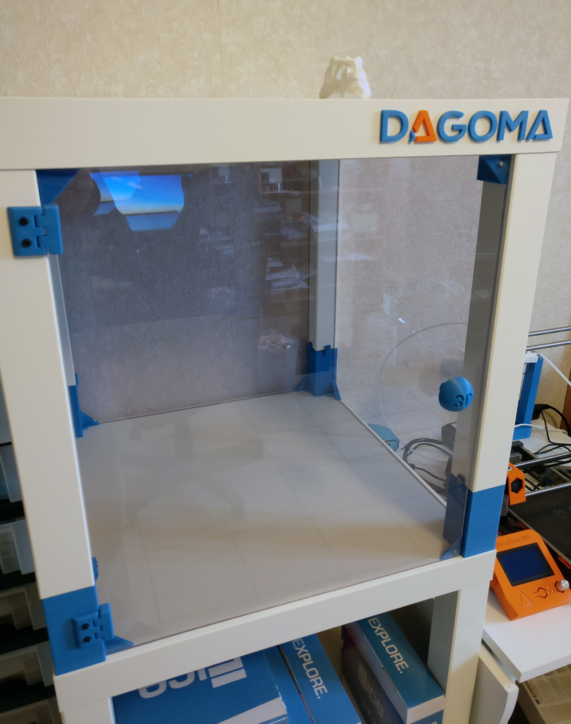 3D printer case with Lack tables (Ikea)