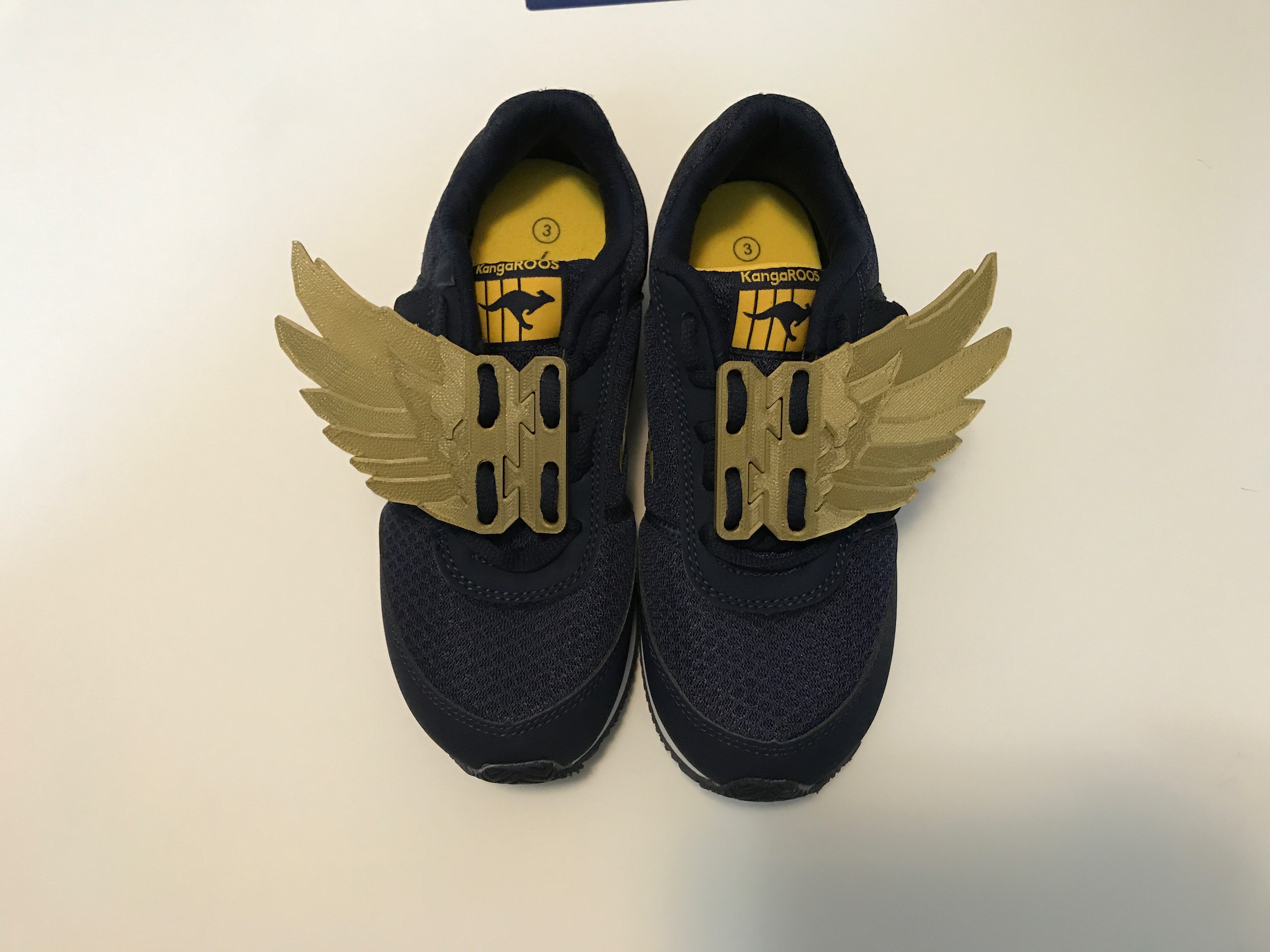 Shoe wings quick tieing