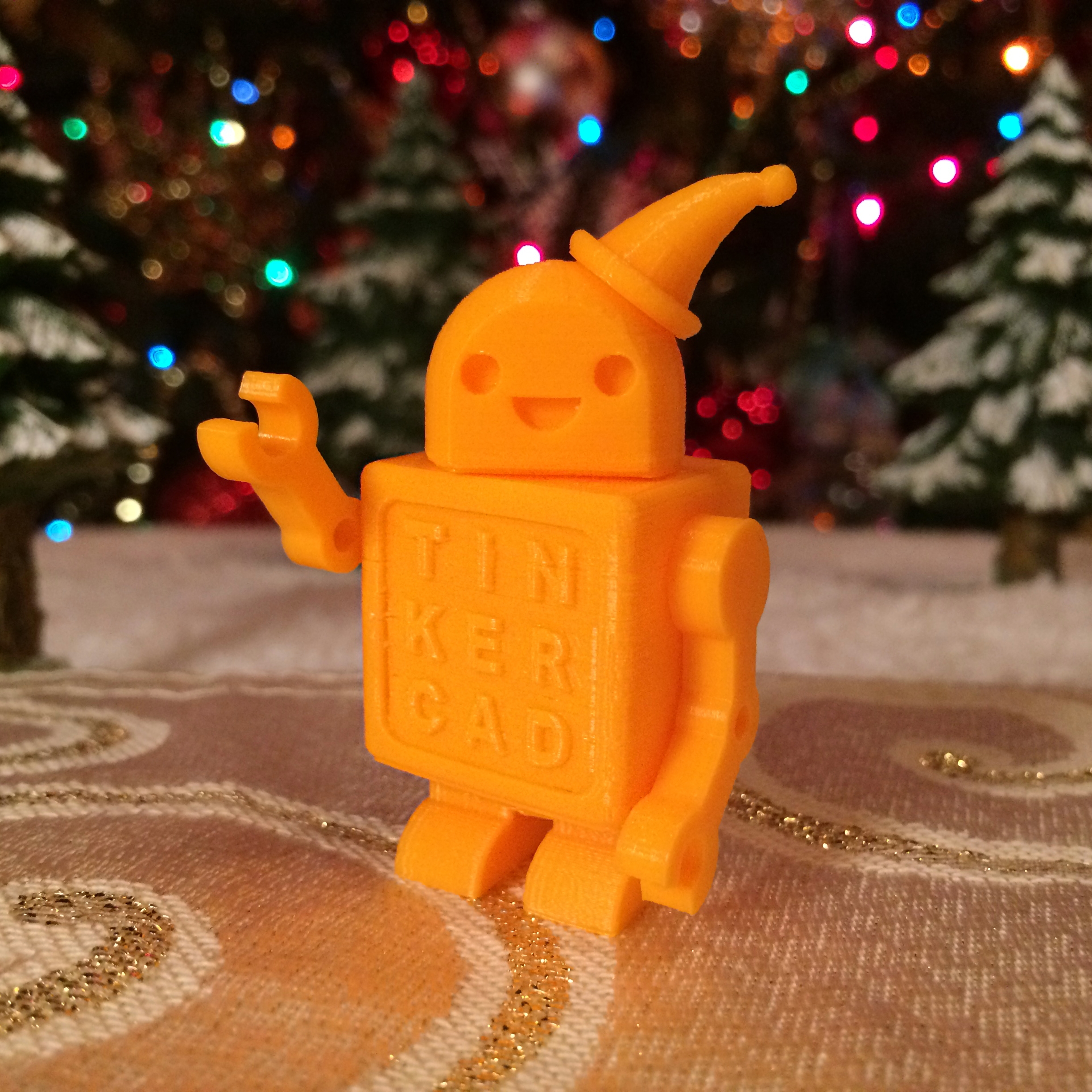 Santa's Little Helper Robot [Tinkercad Christmas]