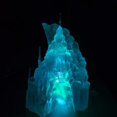 Picture of print of Frozen Castle Dieser Druck wurde hochgeladen von Michael Eldredge