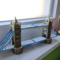 Picture of print of Tower Bridge - London
