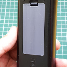 Picture of print of Samsung TV Remote control Battery lid
