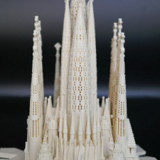 Picture of print of Sagrada Familia, Complete - Barcelona Questa stampa è stata caricata da Saruman