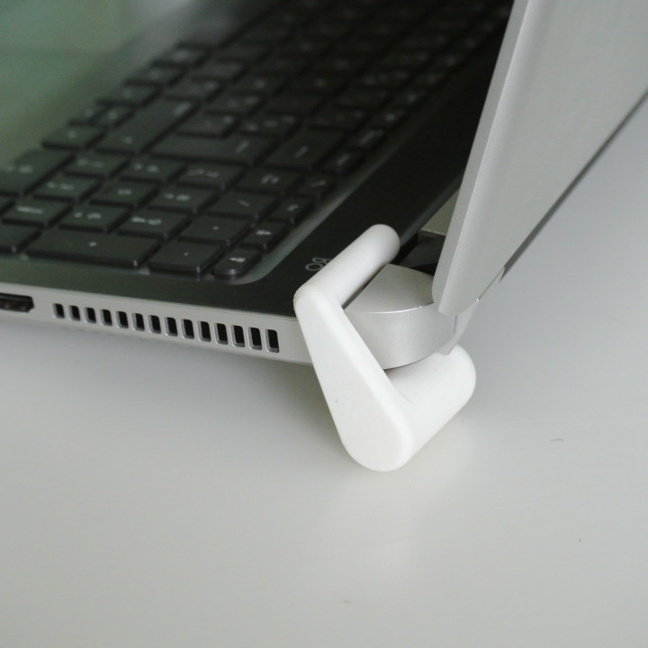 3D Printable Anti-overheating support for computer by Corentin Paquet