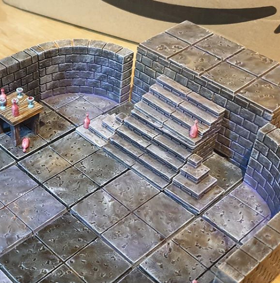 3D Printable OpenForge 2.0 Cut Stone Curved (Square floor) by Devon Jones