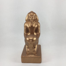 Picture of print of Kneeling figure of queen Hatshepsut
