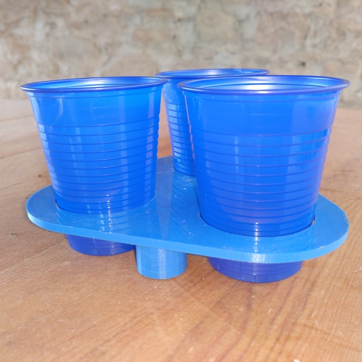Disposable cup holder, for windy environments