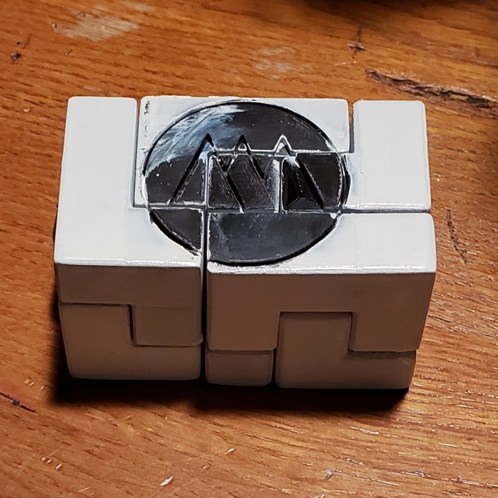 3D Printable Scritcher mini // Print in Place Tiny Hands! by Devin Montes