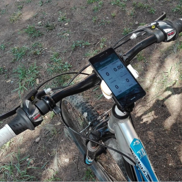 Los mejores soportes para llevar el móvil en la bicicleta