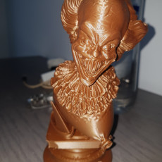 Picture of print of Pennywise bust This print has been uploaded by Edgar Uribe