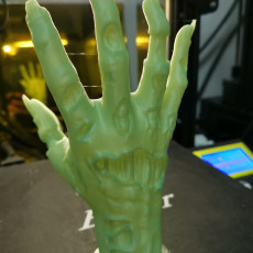 Picture of print of Zombie hand (Pre-Supported)