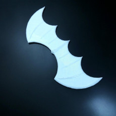 Picture of print of batman injustice batarang