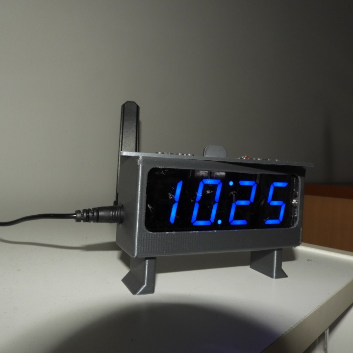 Clock Stand+Cover