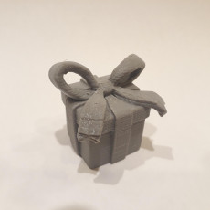 Picture of print of Tiny gift