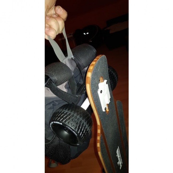 Skateboard backpack hook (Prototype)