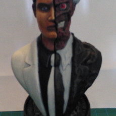 Picture of print of Two-Face bust