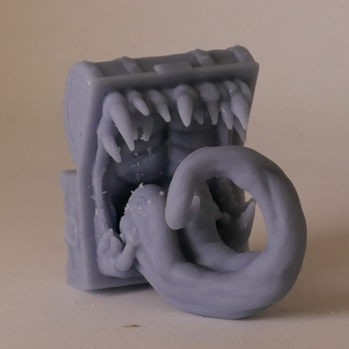 Mimic - Toothy Treasure Chest - D&D Miniature